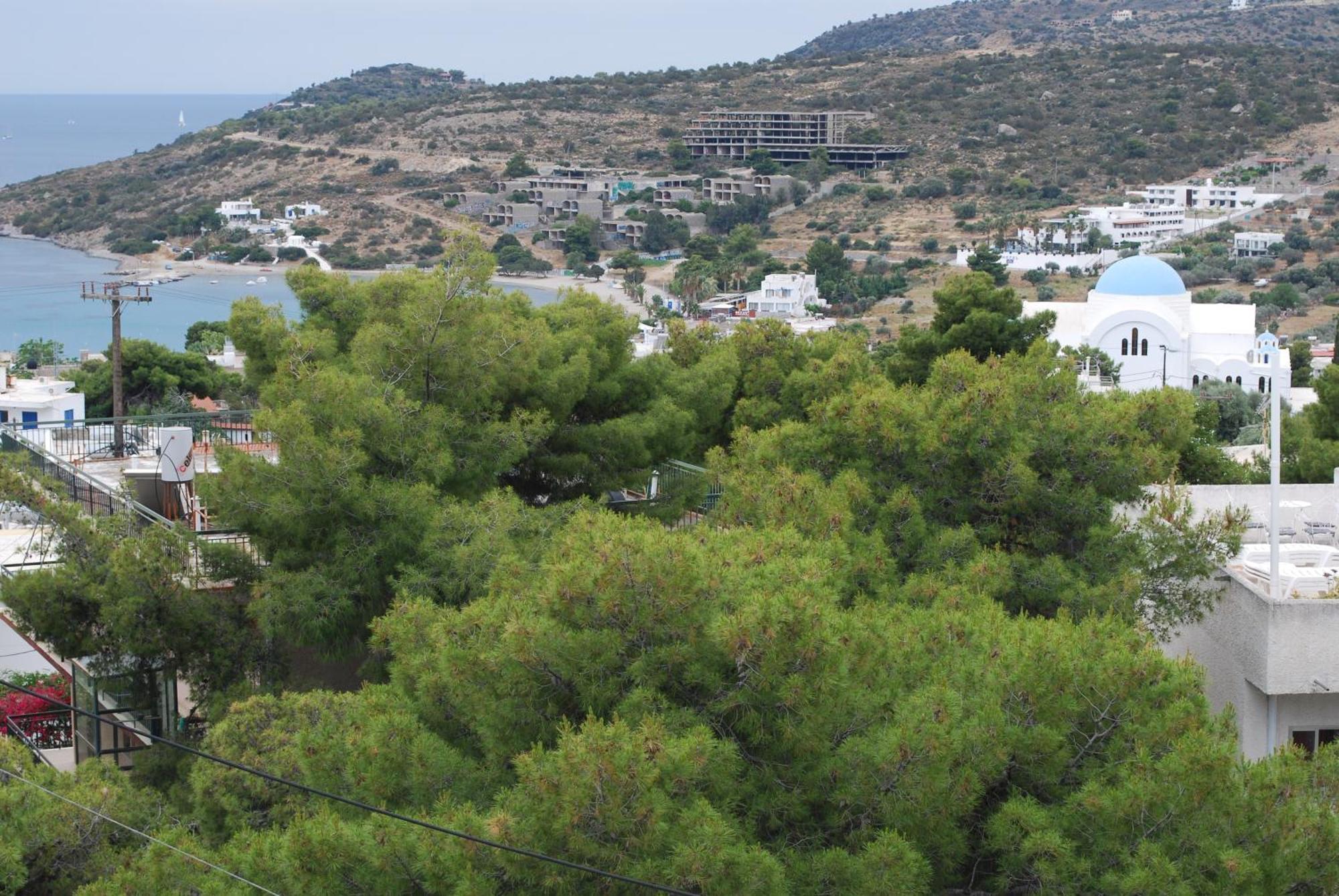 Sunset Rooms Agia Marina  Exterior photo